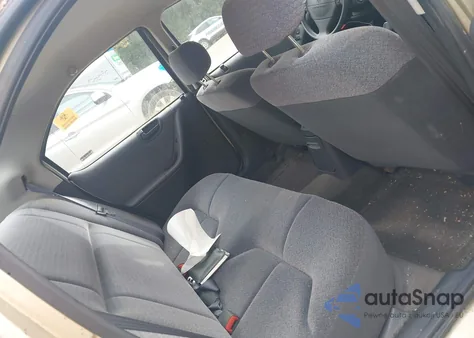 2000 Dodge Stratus Se from USA, damaged, VIN 1B3EJ46X3YN265266